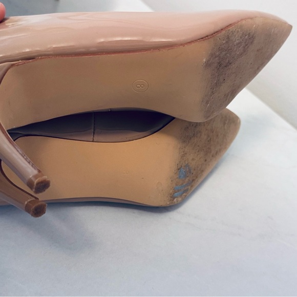 CUSHIONAIRE Women's Halsey Dress Pump with + Comfort Patent Leather Nude Heel - Picture 5 of 9